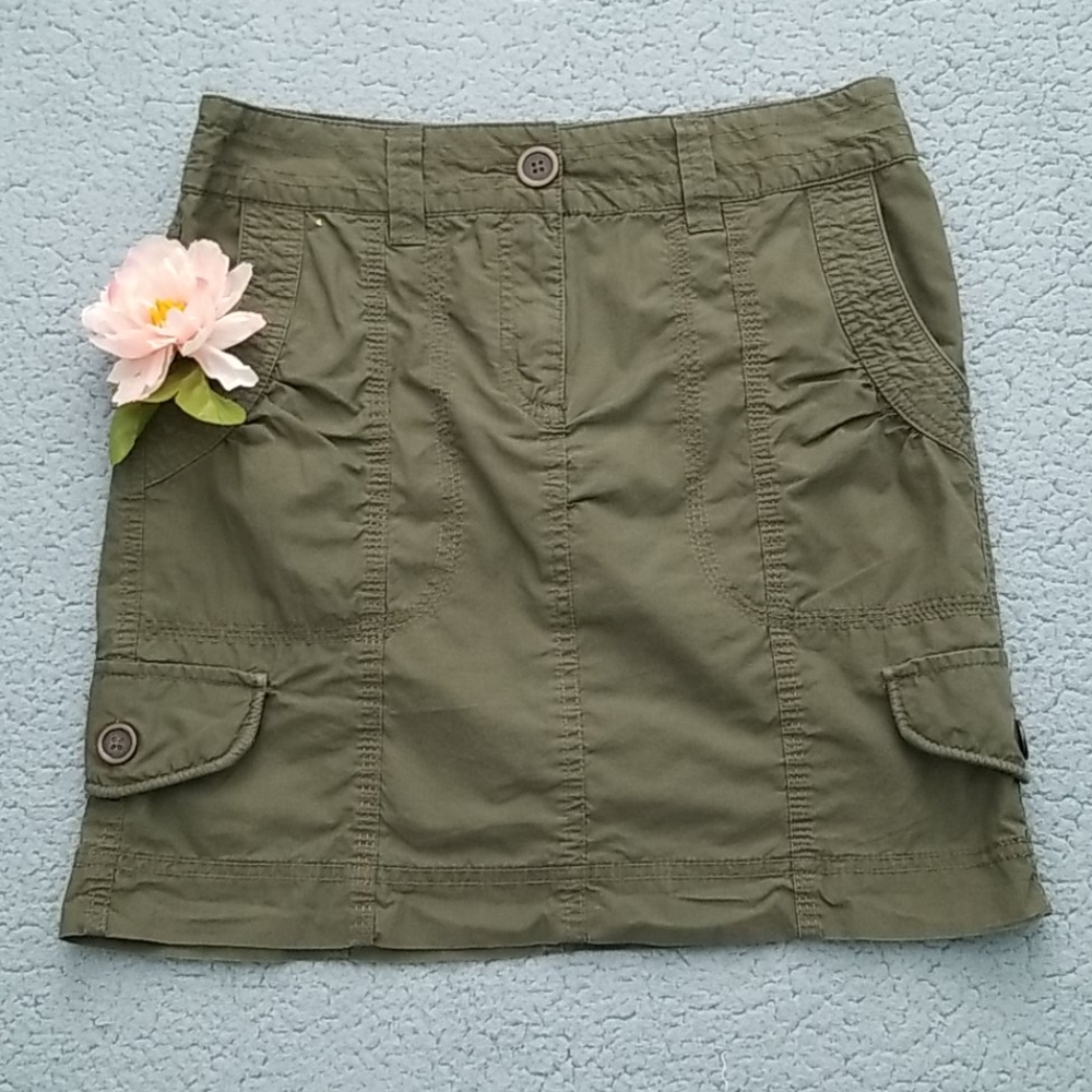 Green Skirt